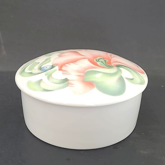 Limoges trinket box - Picture 2 of 5